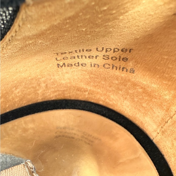 Badgley Mischka Quinn Crystal Embellished Pointed Toe Black Flats Size 8 - Picture 6 of 14